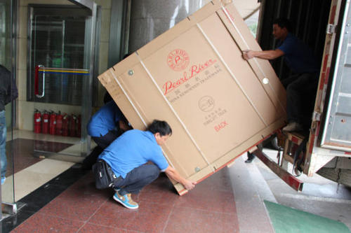调楼镇钢琴贵重工艺品无忧运